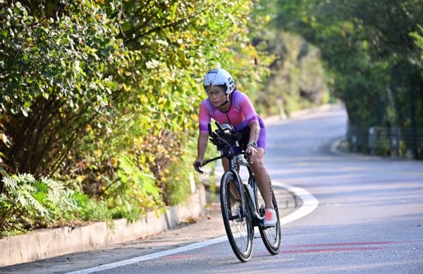 全电配资 中产为何迷上“打铁”？有人花费上10万